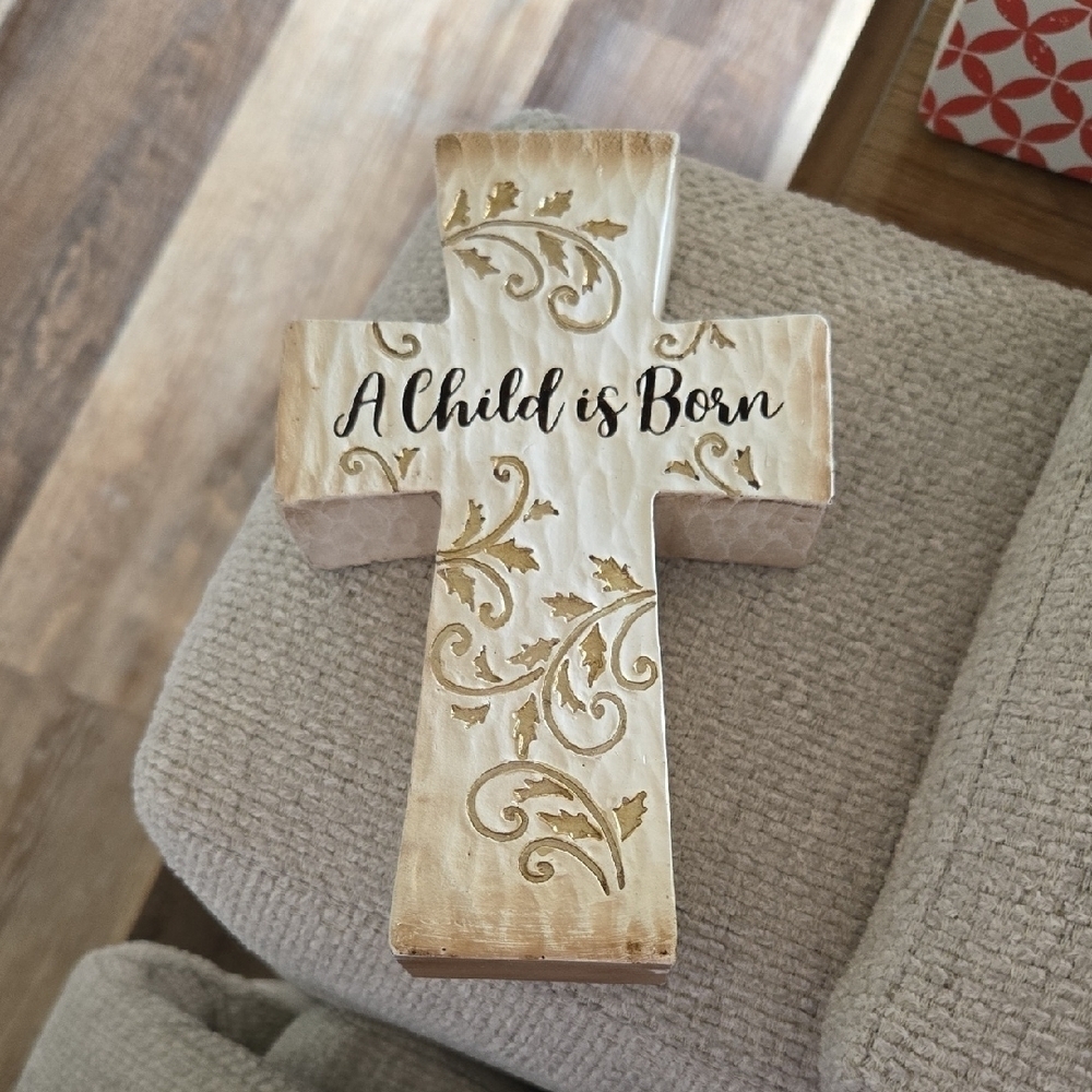 Burton Cream and Gold Decorative Cross So Pretty 😍✝️⛪️🎄